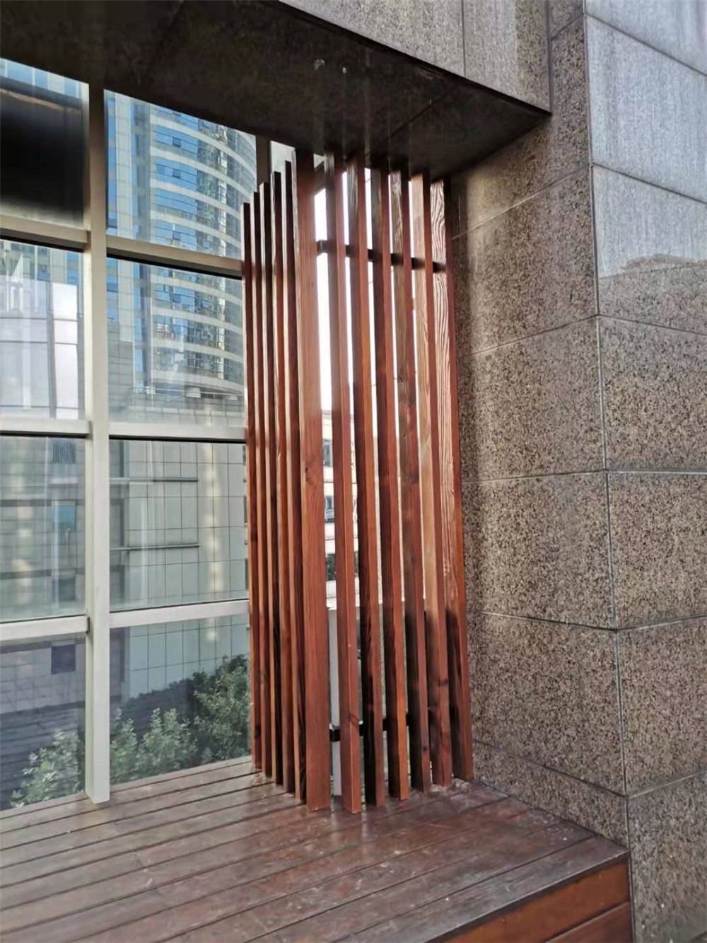 中邦艾格美防腐木地板围栏